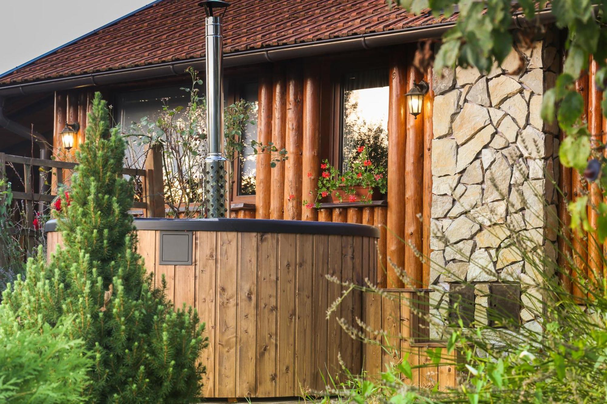 House Arupium - Hot Tub Villa Otocac Exterior photo